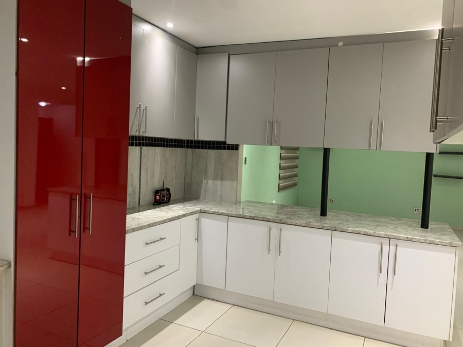 4 Bedroom Property for Sale in Waterkloof East North West